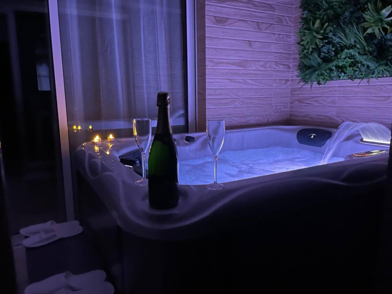 B&P Alojamientos Miami Platja Paradise Kültér fotó